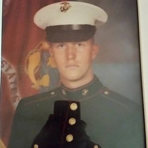 Meet your Posher, Warren